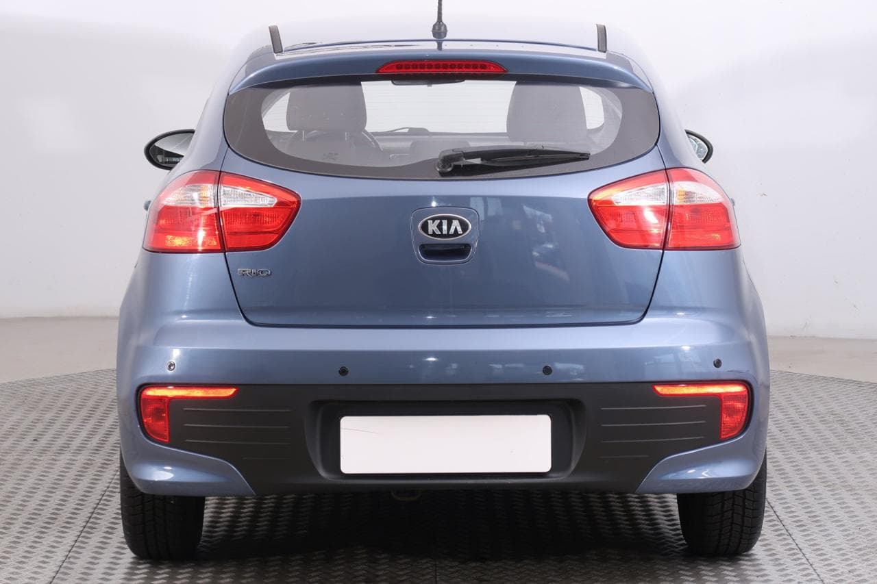 2016 Kia RIO - 6