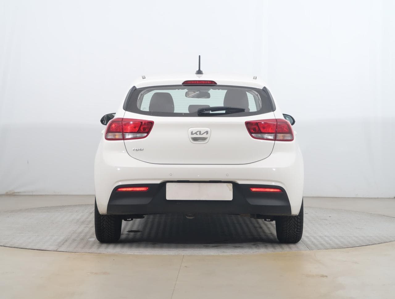 2023 Kia RIO - 6