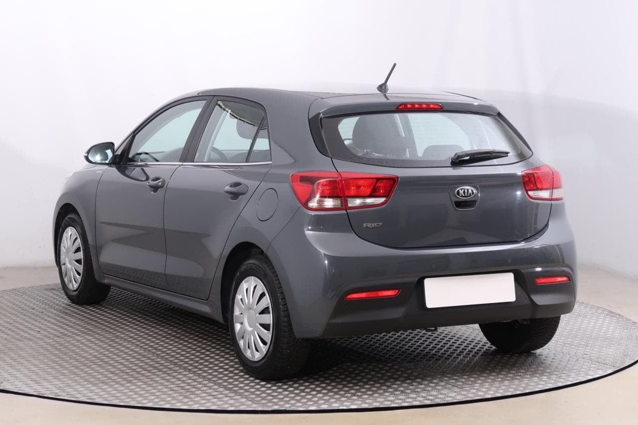 2021 Kia RIO - 5
