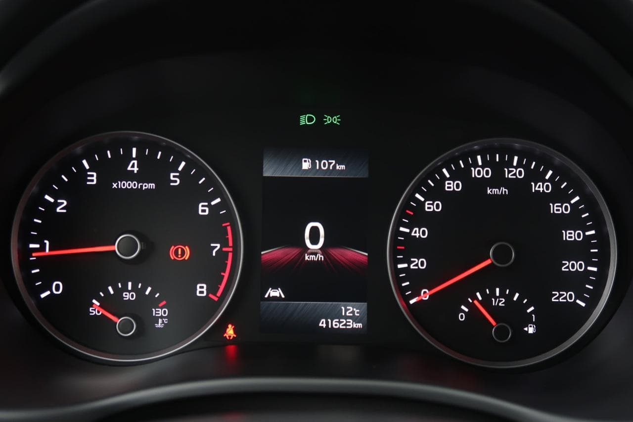2021 Kia RIO - 17