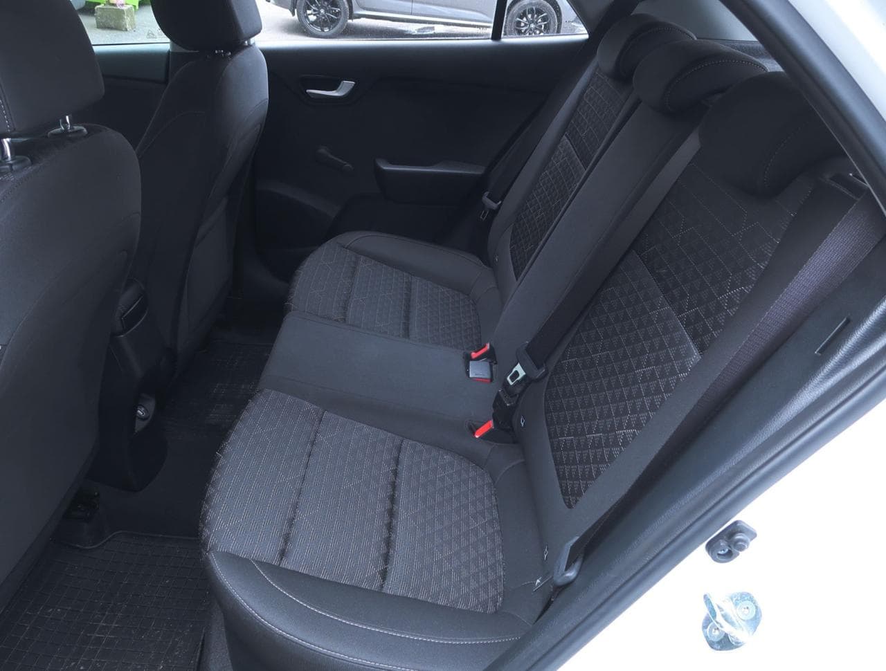 2023 Kia RIO - 15