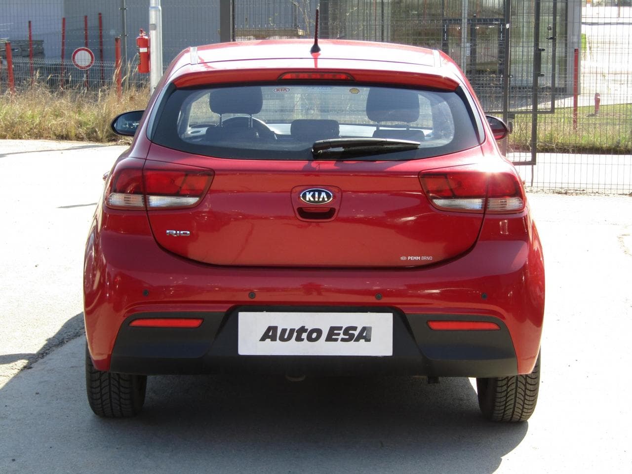 2019 Kia RIO - 5