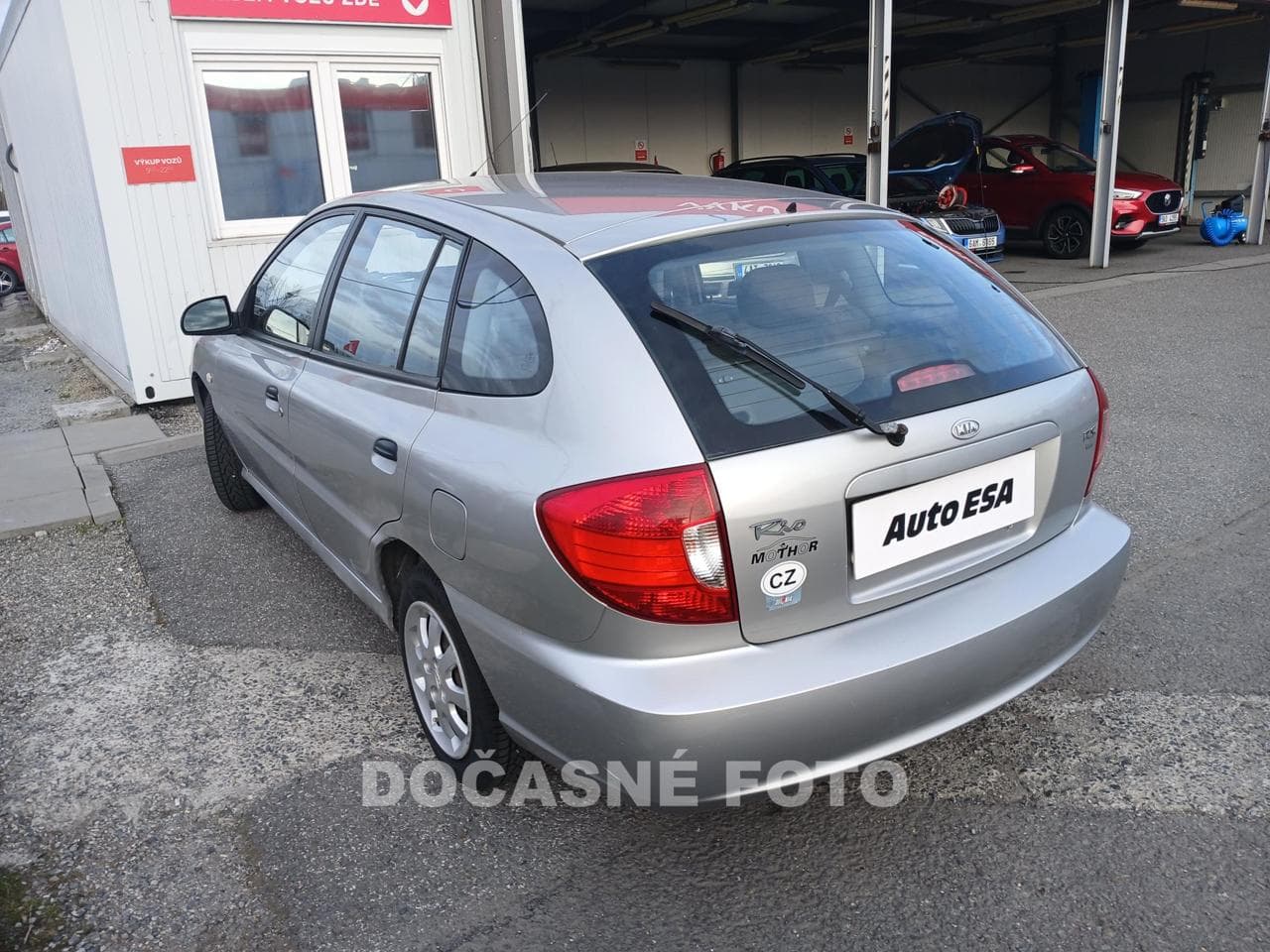 2005 Kia RIO - 2