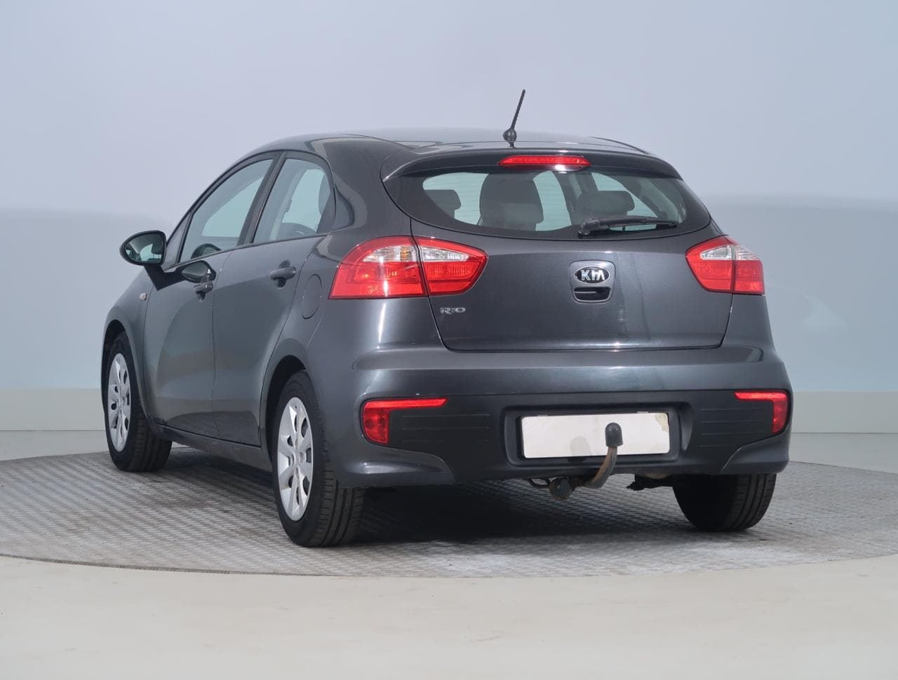 2016 Kia RIO - 9