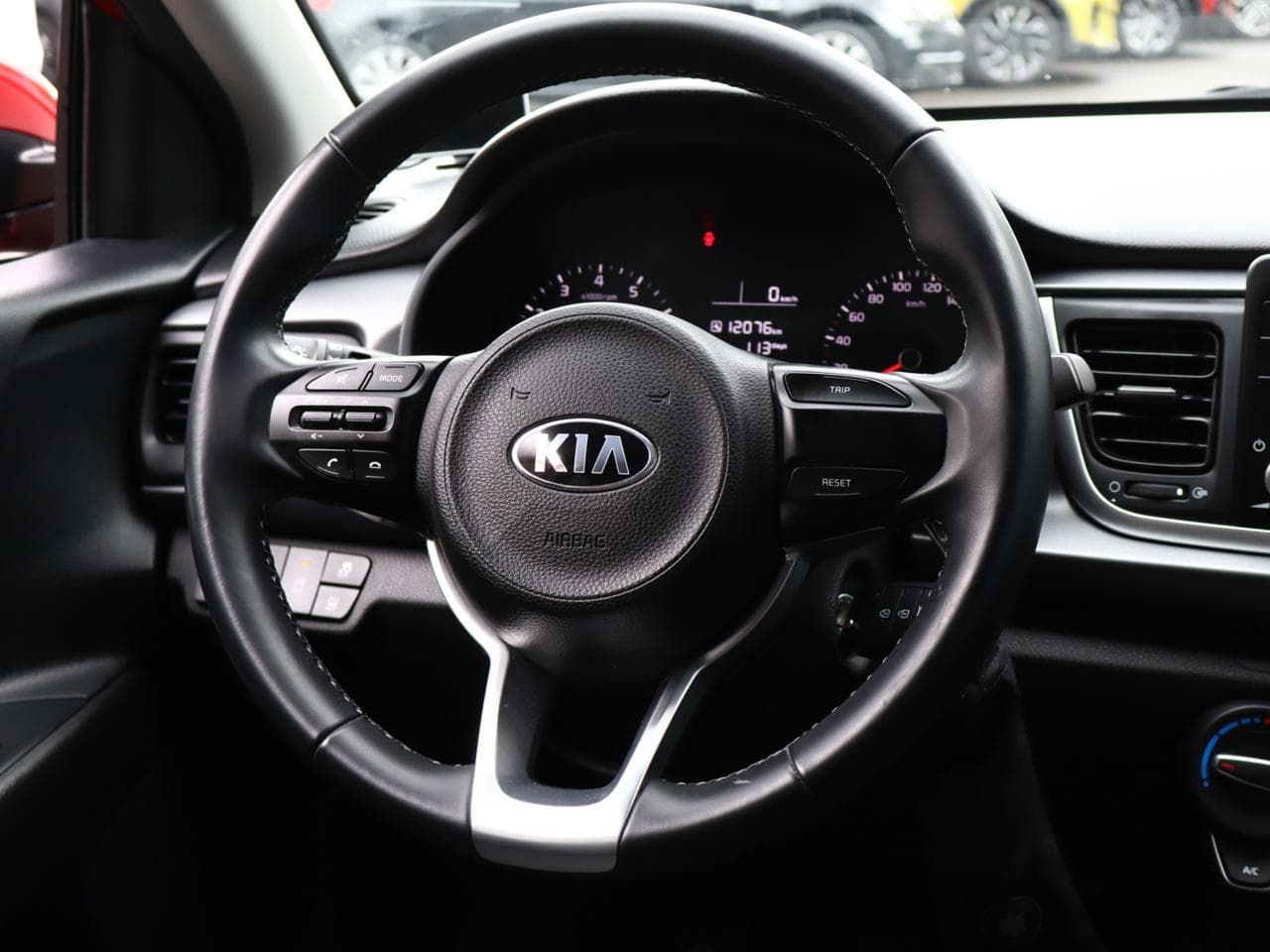 2020 Kia RIO - 19