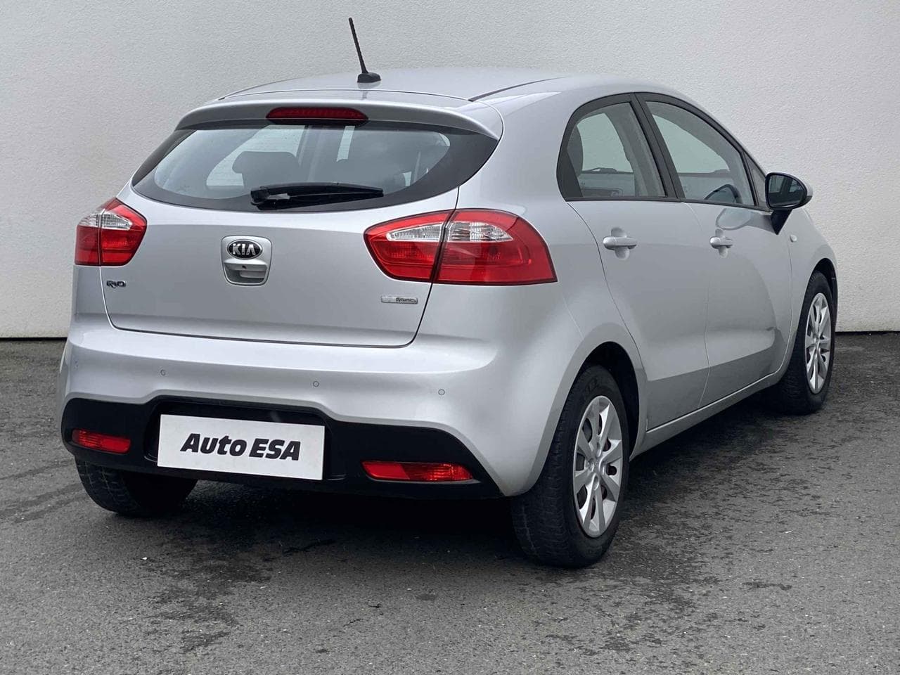 2015 Kia RIO - 4