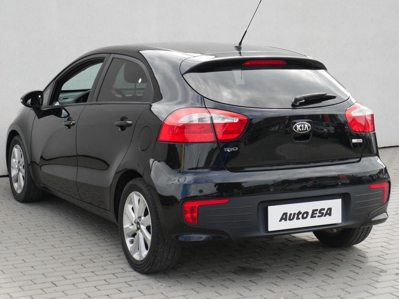2016 Kia RIO - 7
