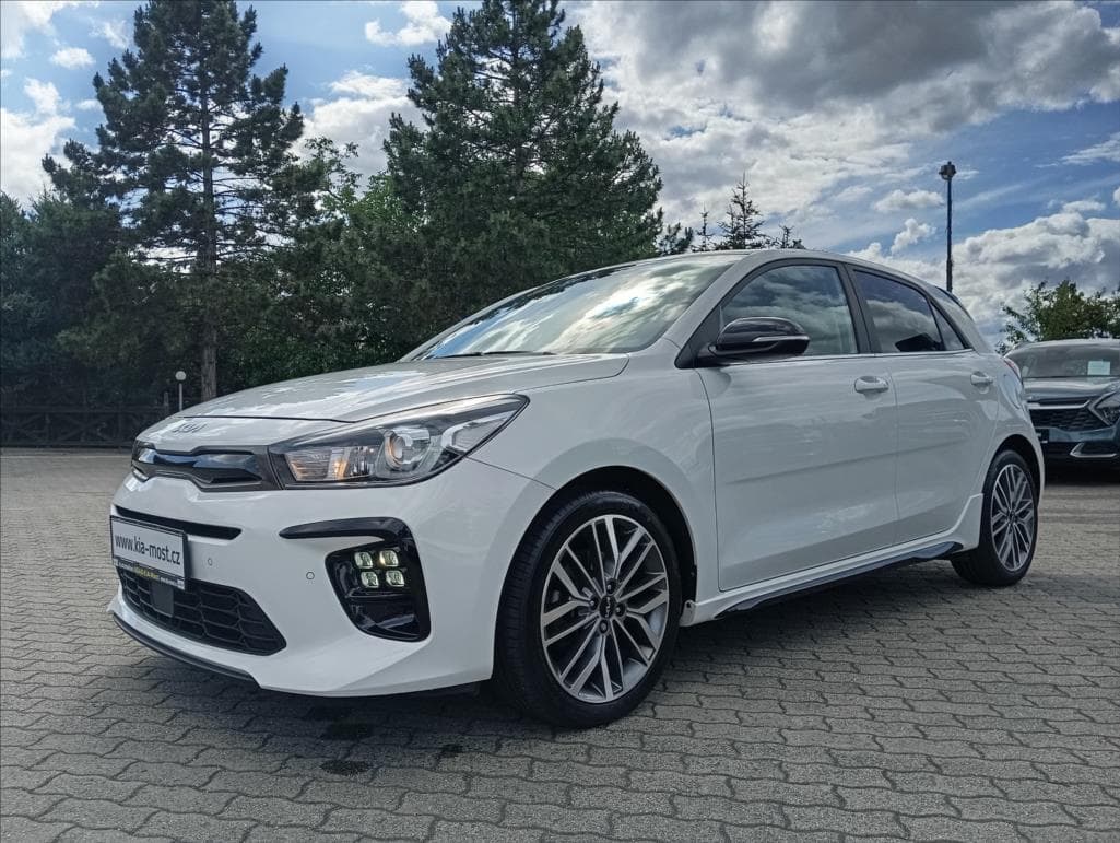 2022 Kia RIO - 4