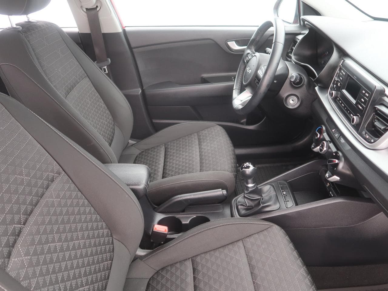 2023 Kia RIO - 20