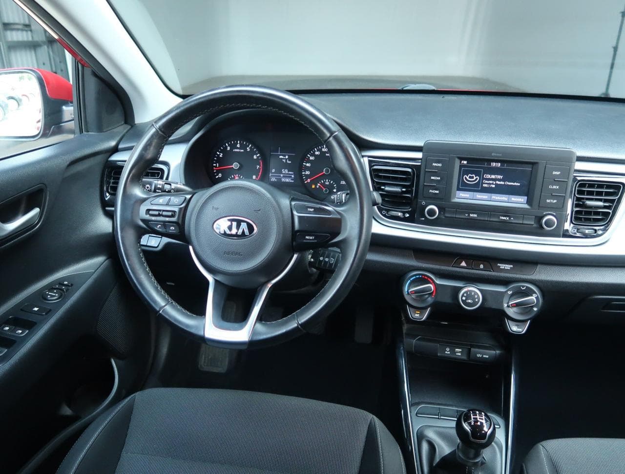 2017 Kia RIO - 14