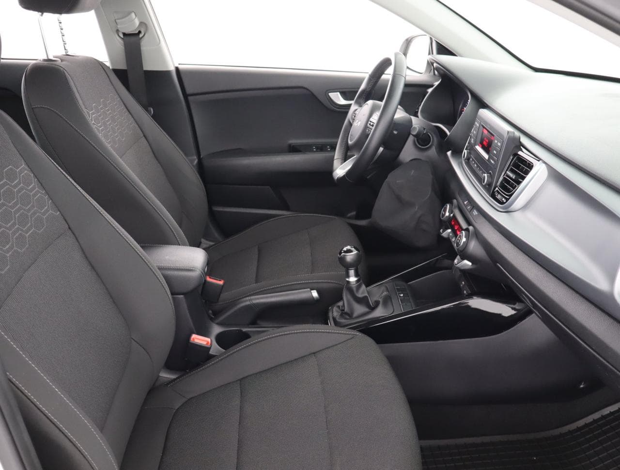 2023 Kia RIO - 23