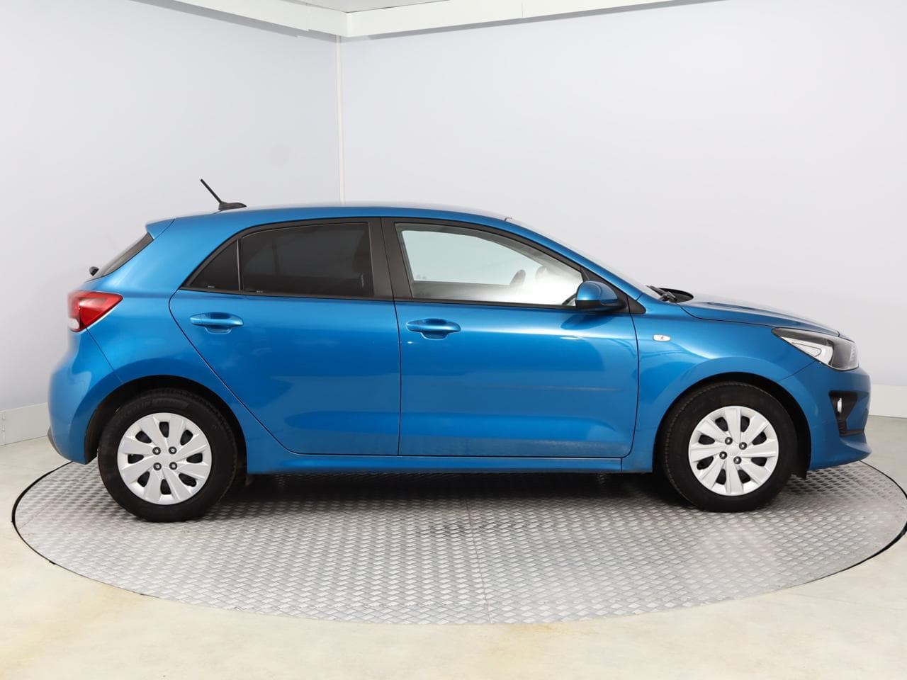 2023 Kia RIO - 8