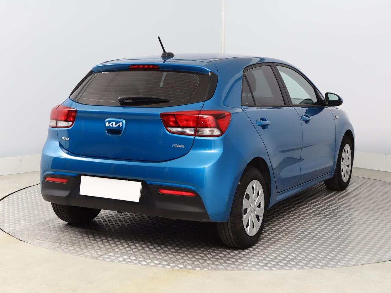 2023 Kia RIO - 7
