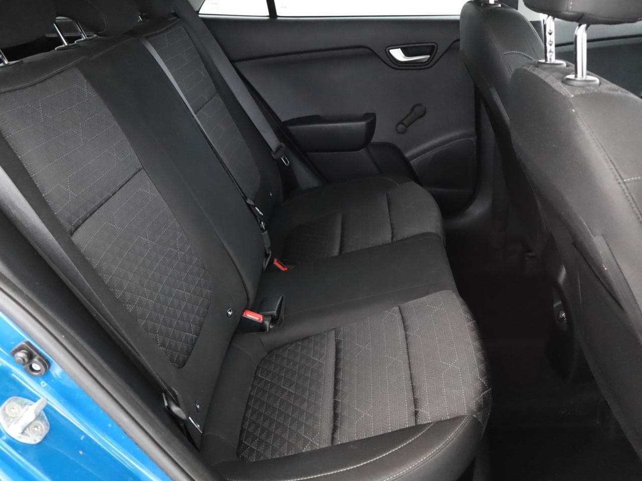 2023 Kia RIO - 11