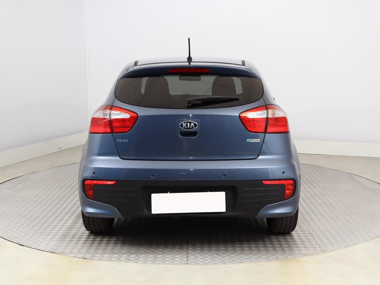 2016 Kia RIO - 6