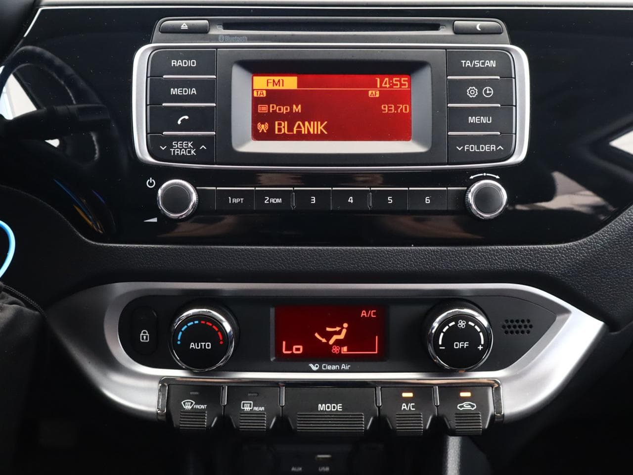 2016 Kia RIO - 15
