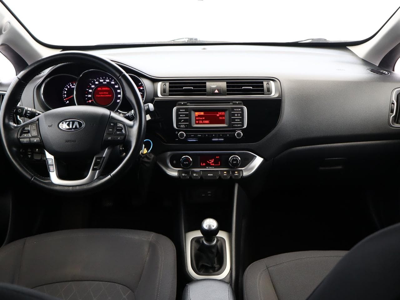 2016 Kia RIO - 9