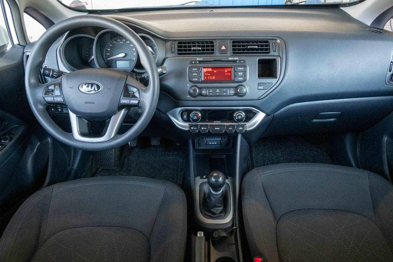 2013 Kia RIO - 10