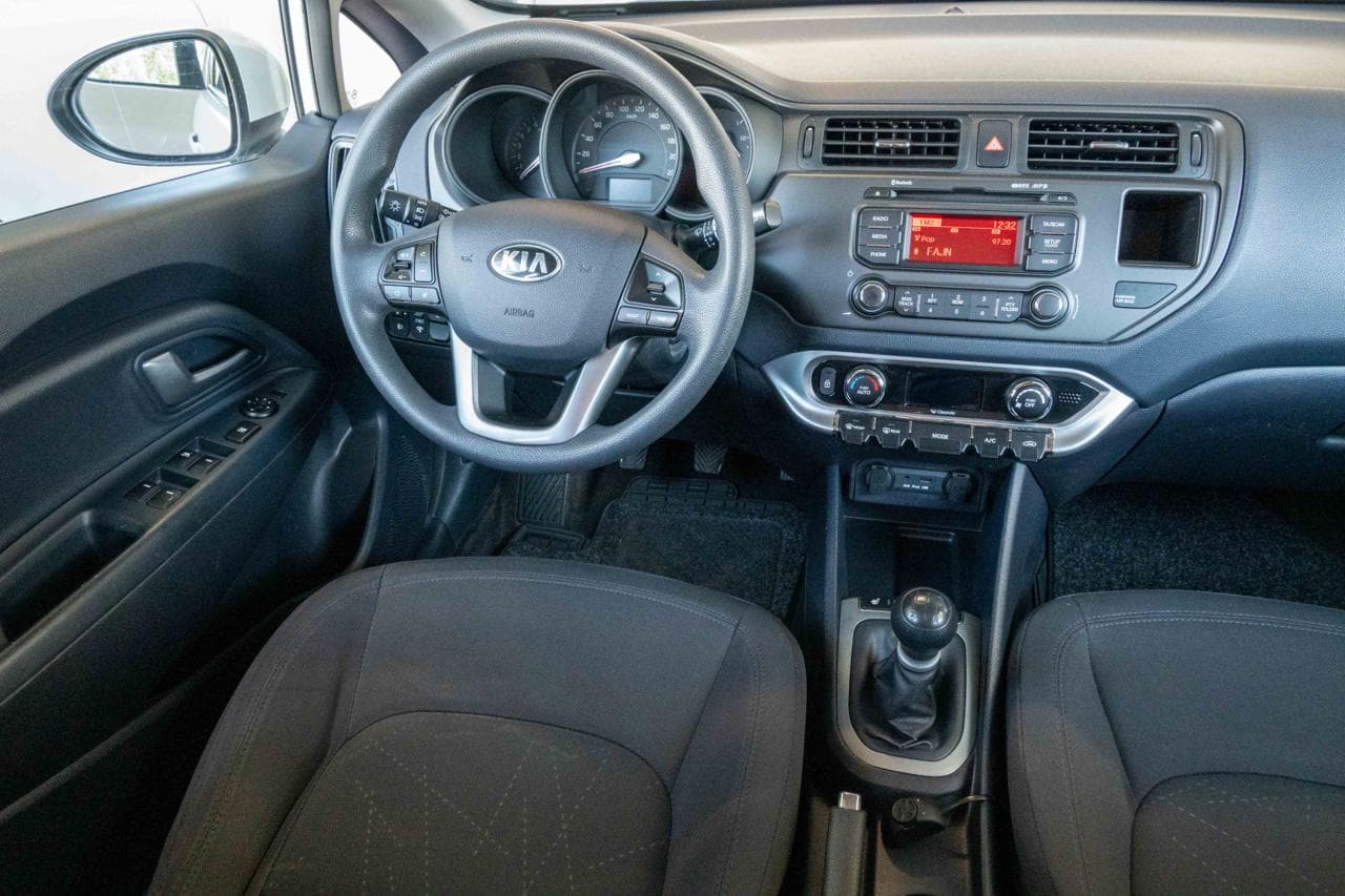 2013 Kia RIO - 9