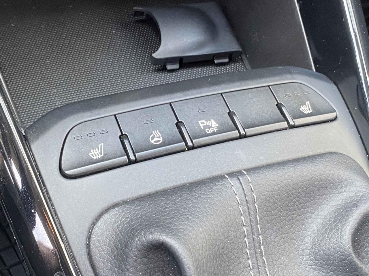 2022 Kia RIO - 15