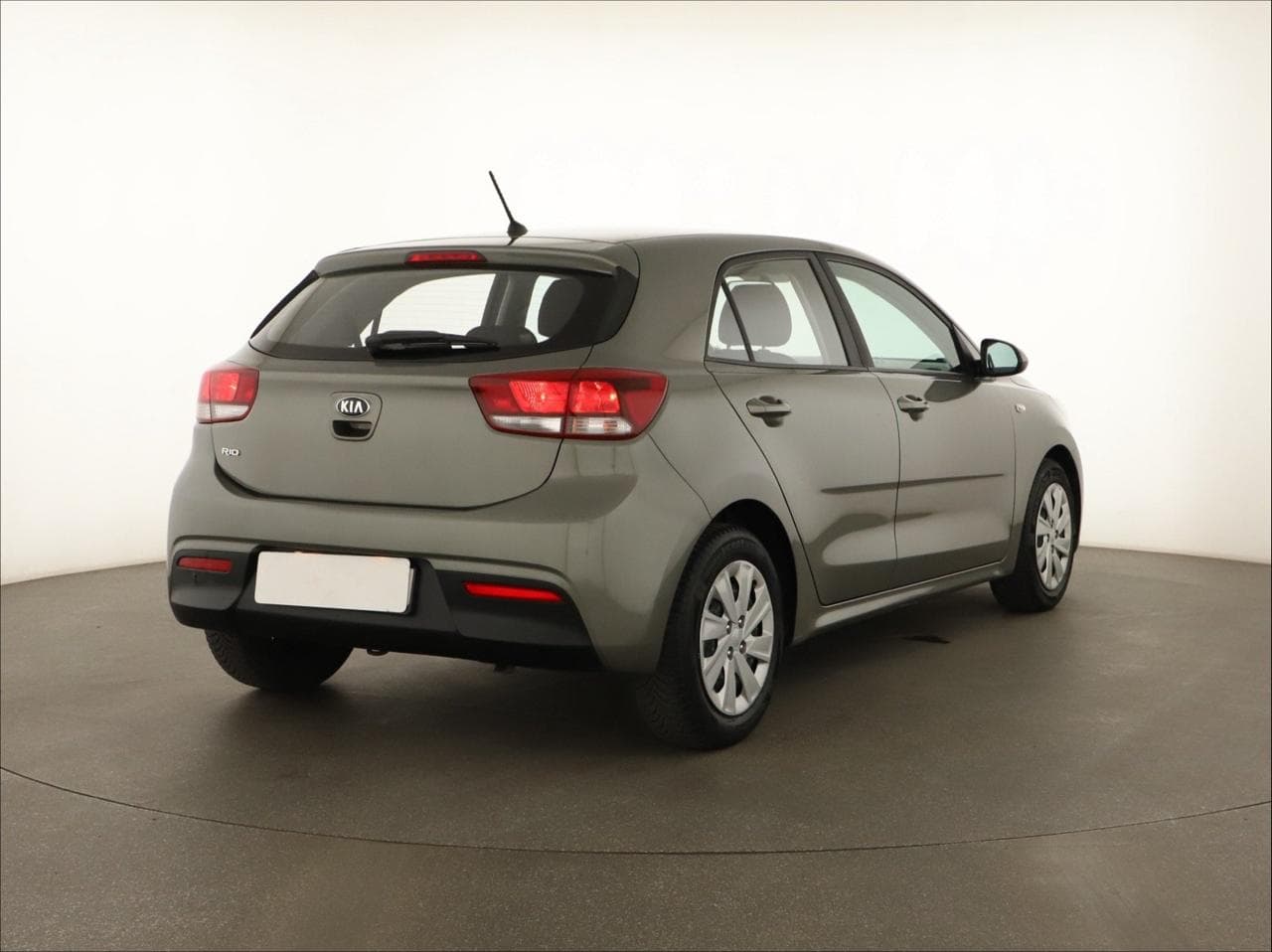 2017 Kia RIO - 7