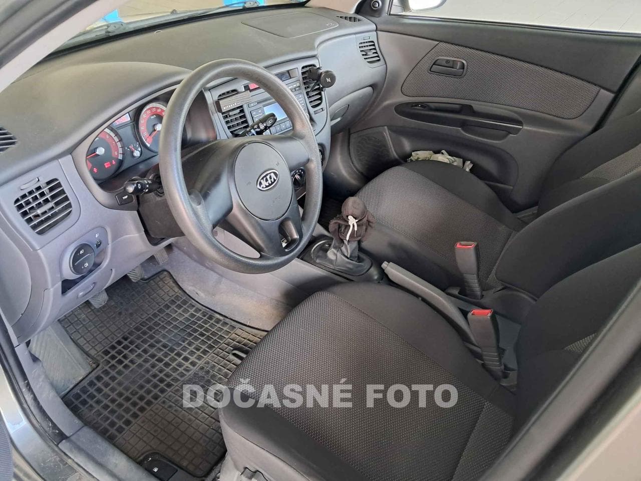 2011 Kia RIO - 3