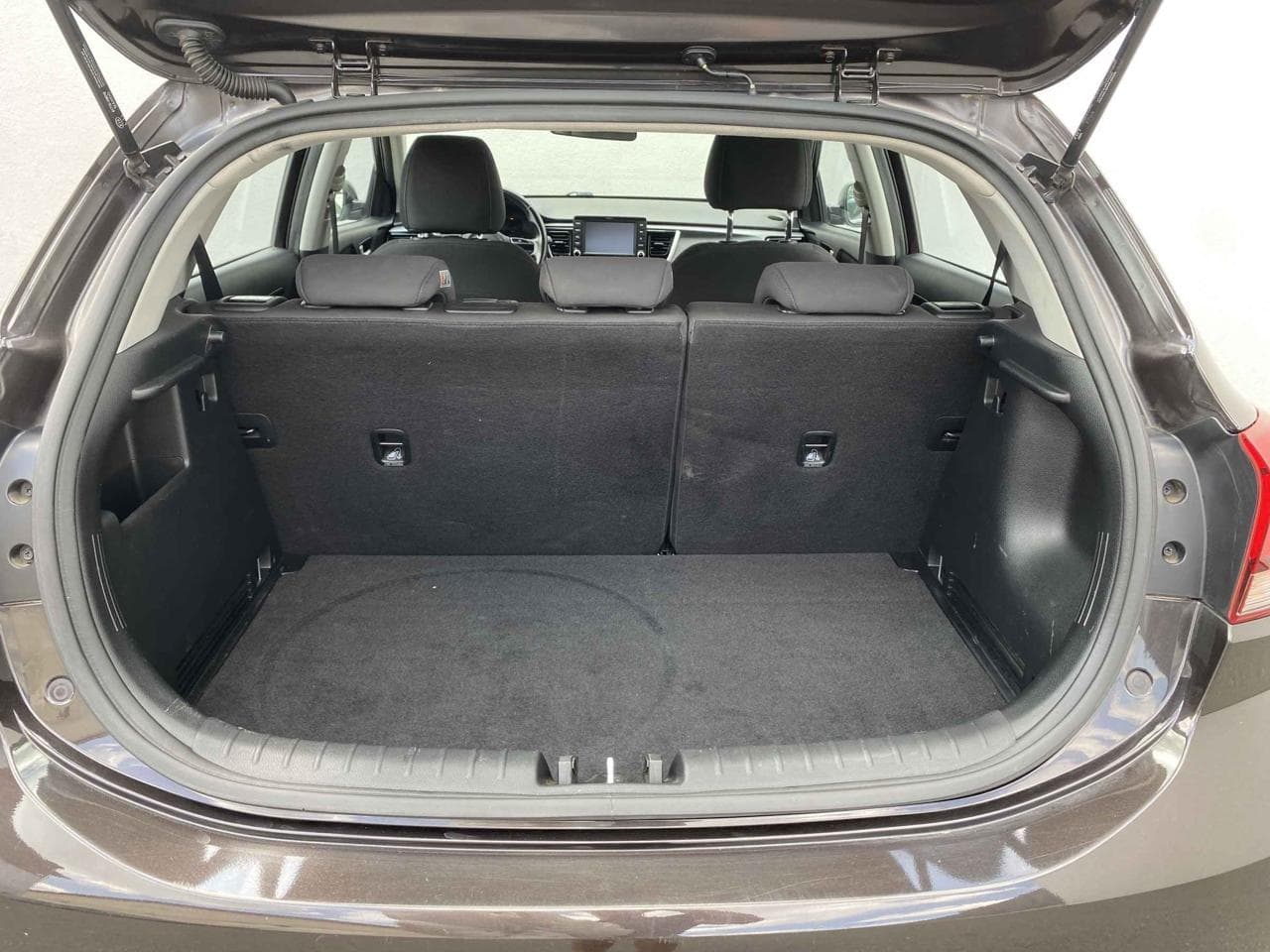 2018 Kia RIO - 7