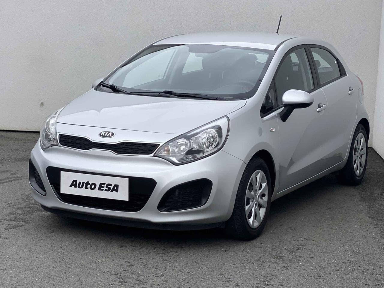 2015 Kia RIO - 3
