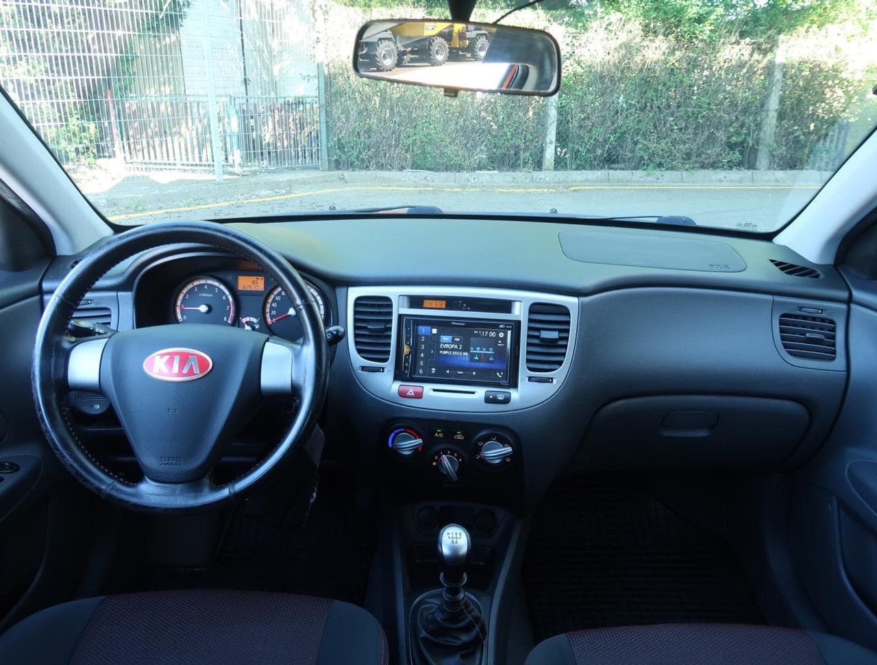 2009 Kia RIO - 10