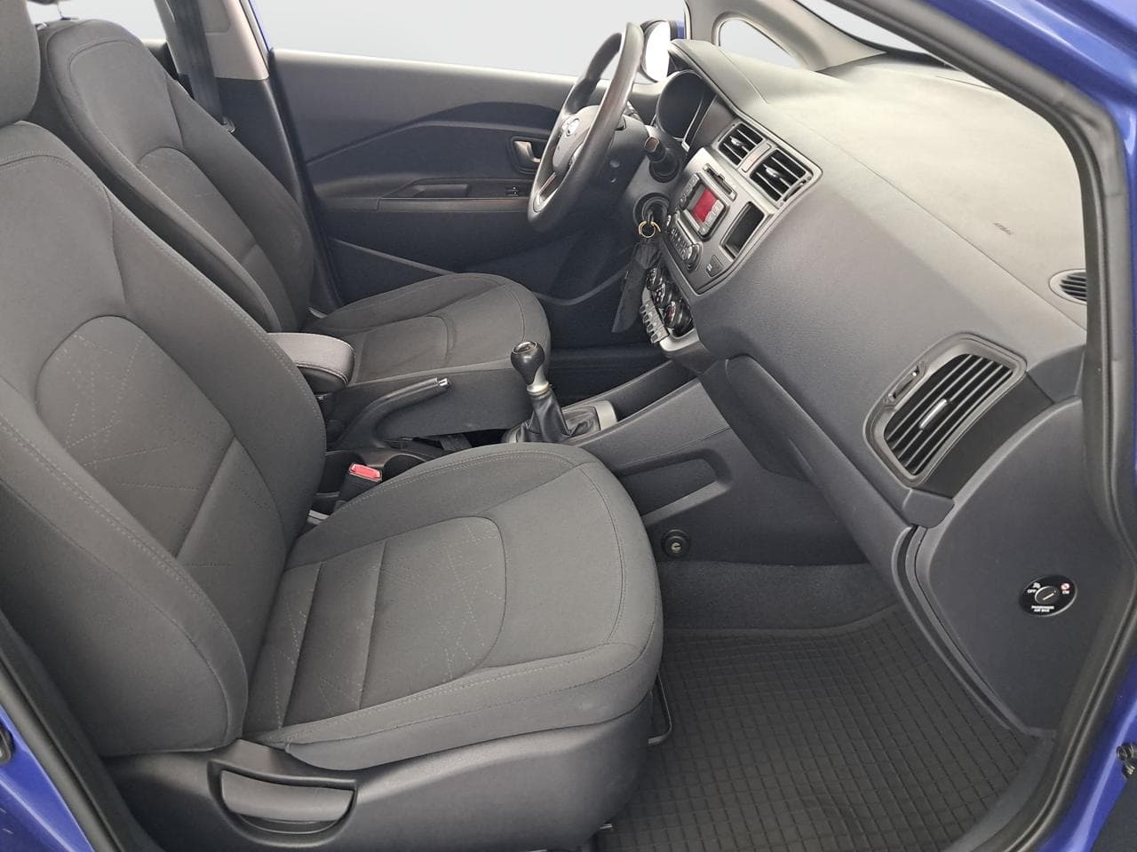 2012 Kia RIO - 12