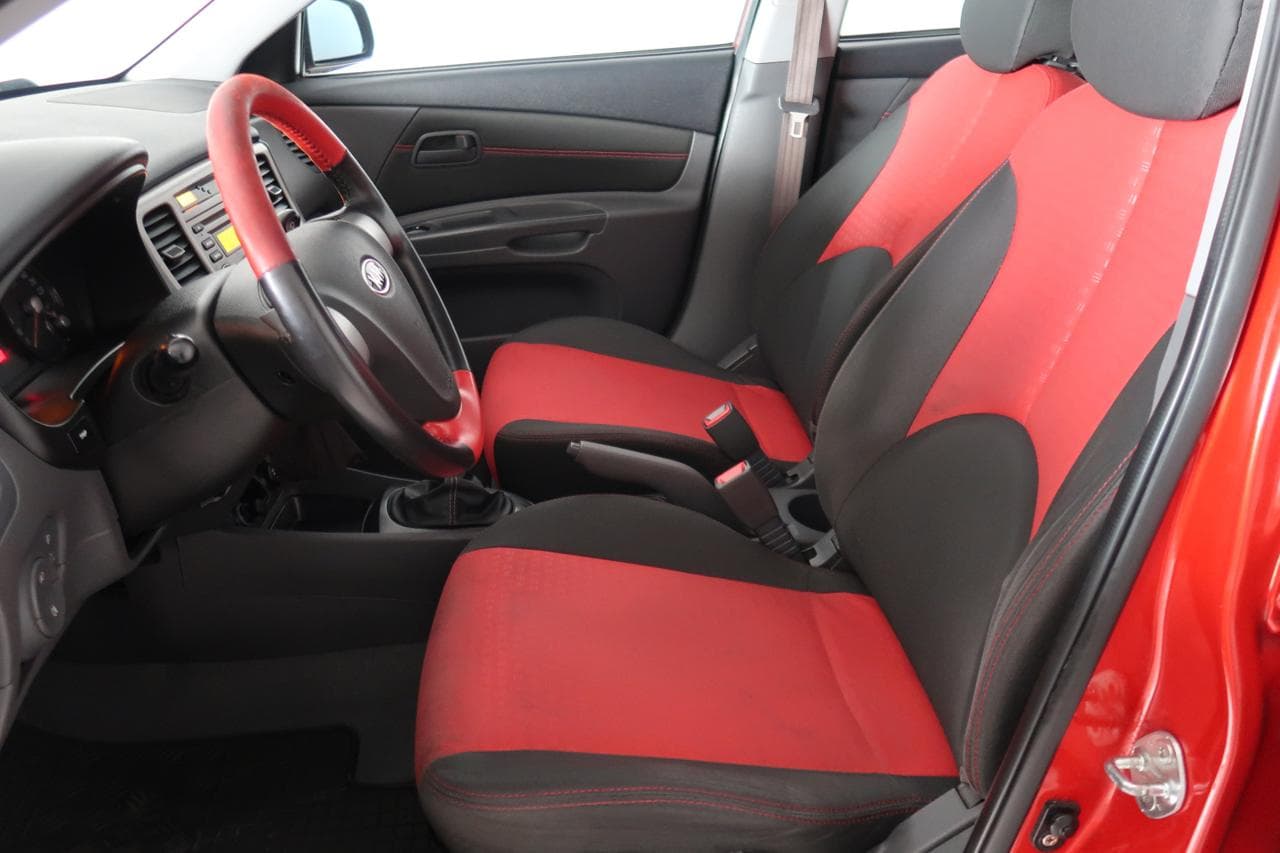 2008 Kia RIO - 16