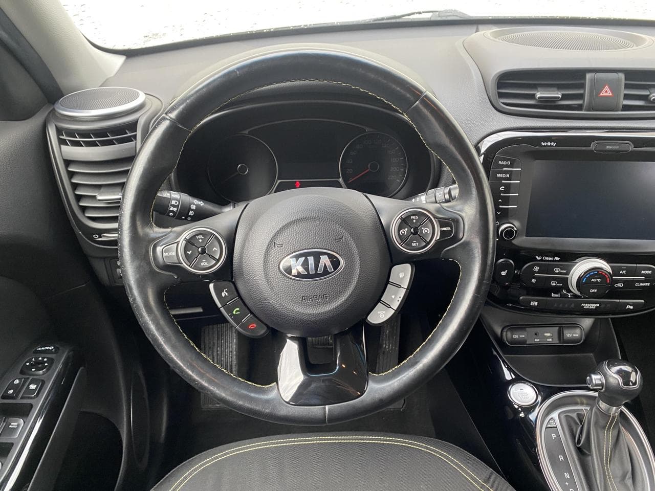 2015 Kia Soul - 11
