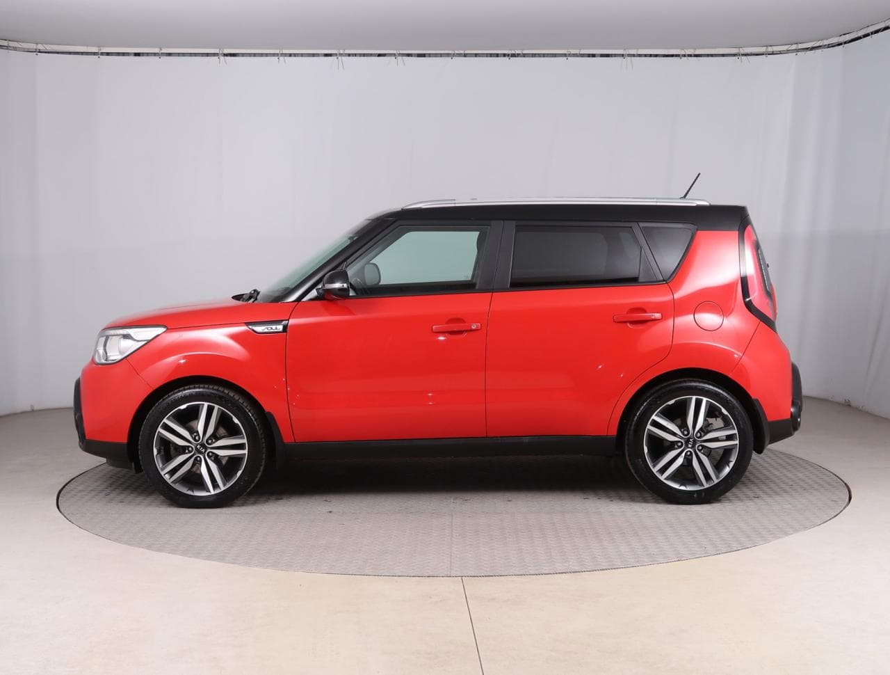 2016 Kia SOUL - 4