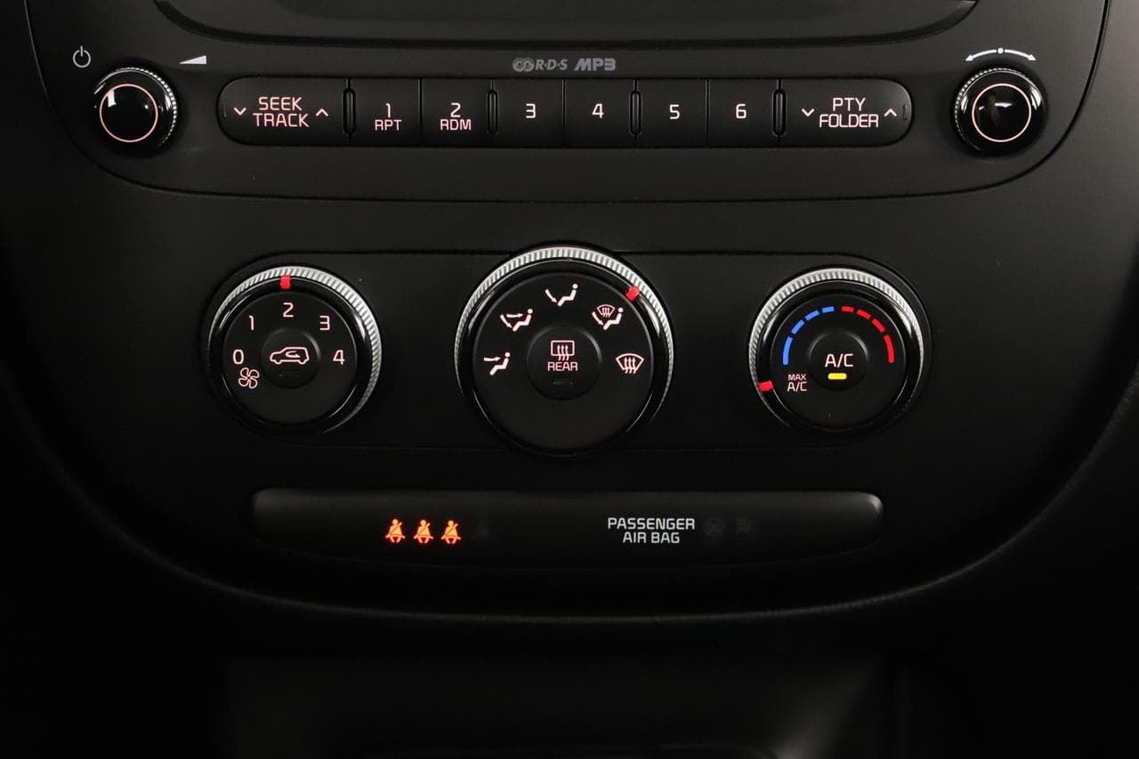2015 Kia SOUL - 17