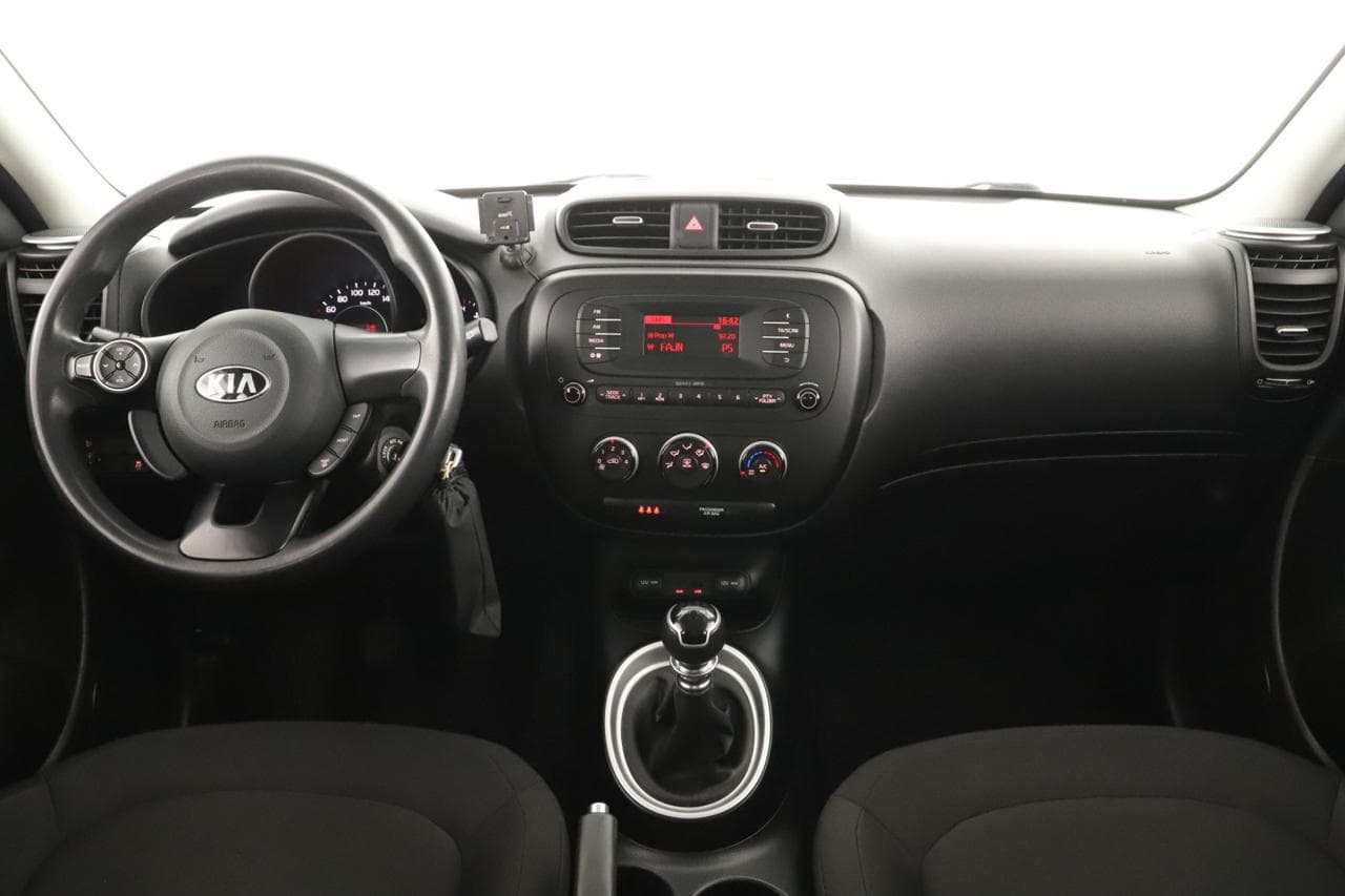 2015 Kia SOUL - 9