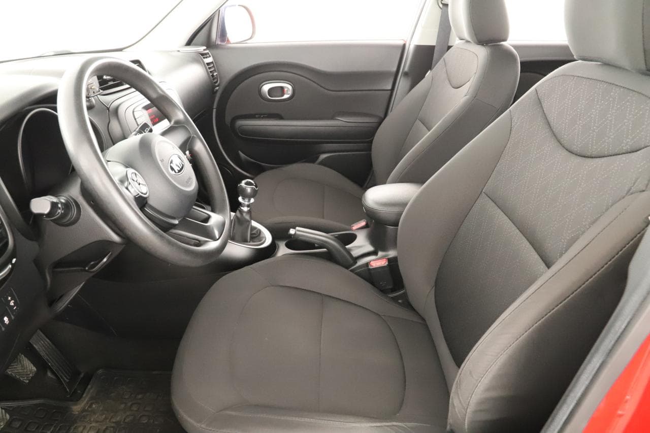 2015 Kia SOUL - 13