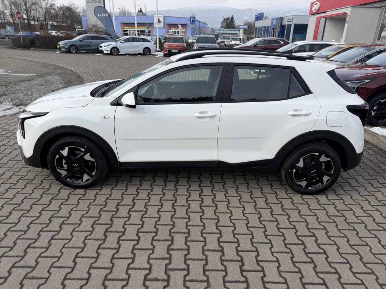 2026 Kia STONIC - 4