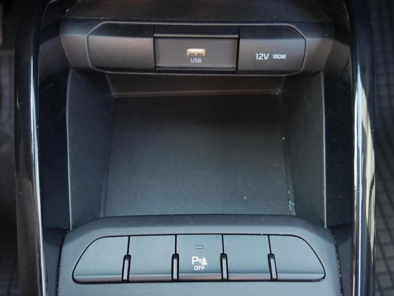 2022 Kia Stonic - 15