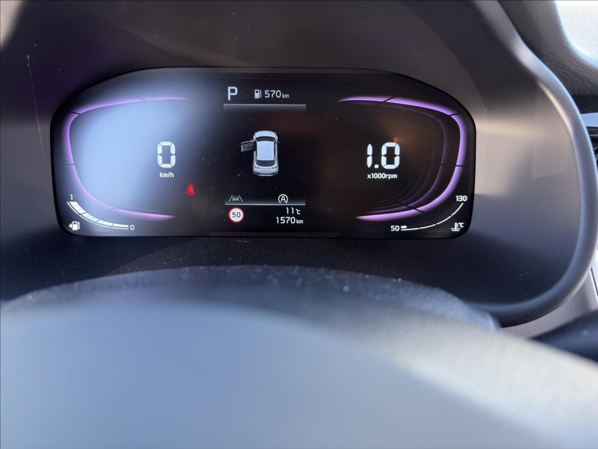 2025 Kia Stonic - 12