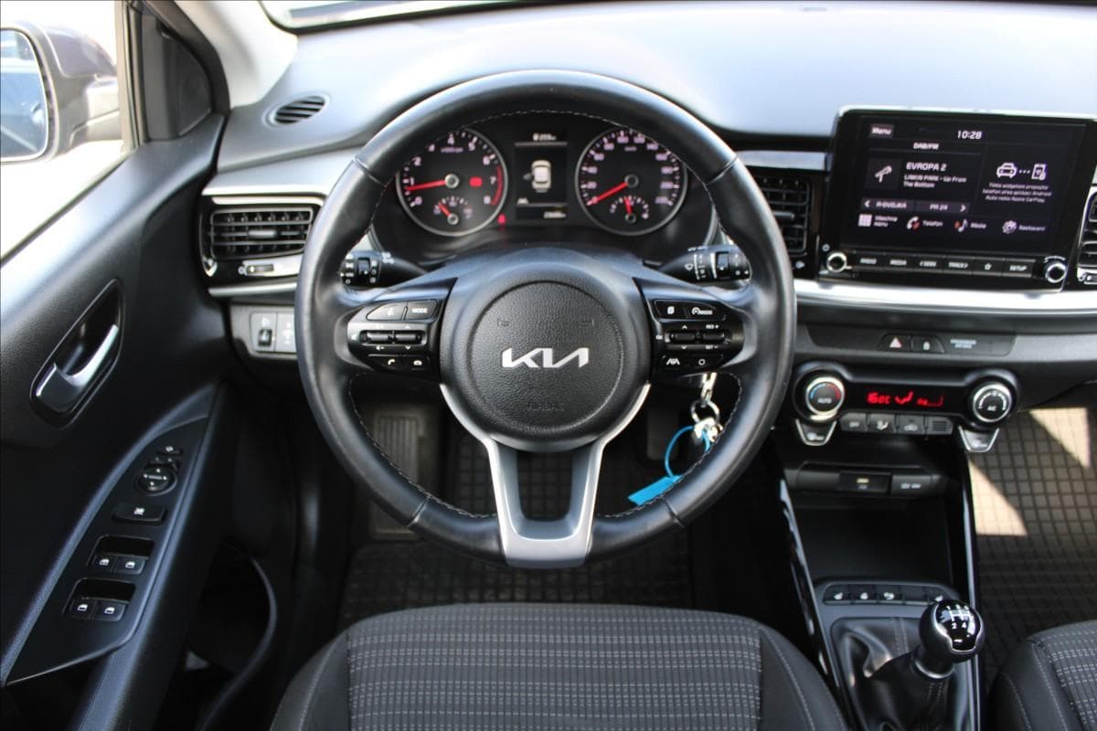2023 Kia STONIC - 10