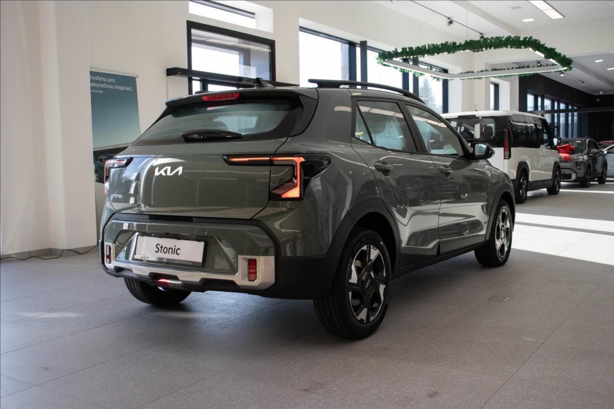 2026 Kia STONIC - 3