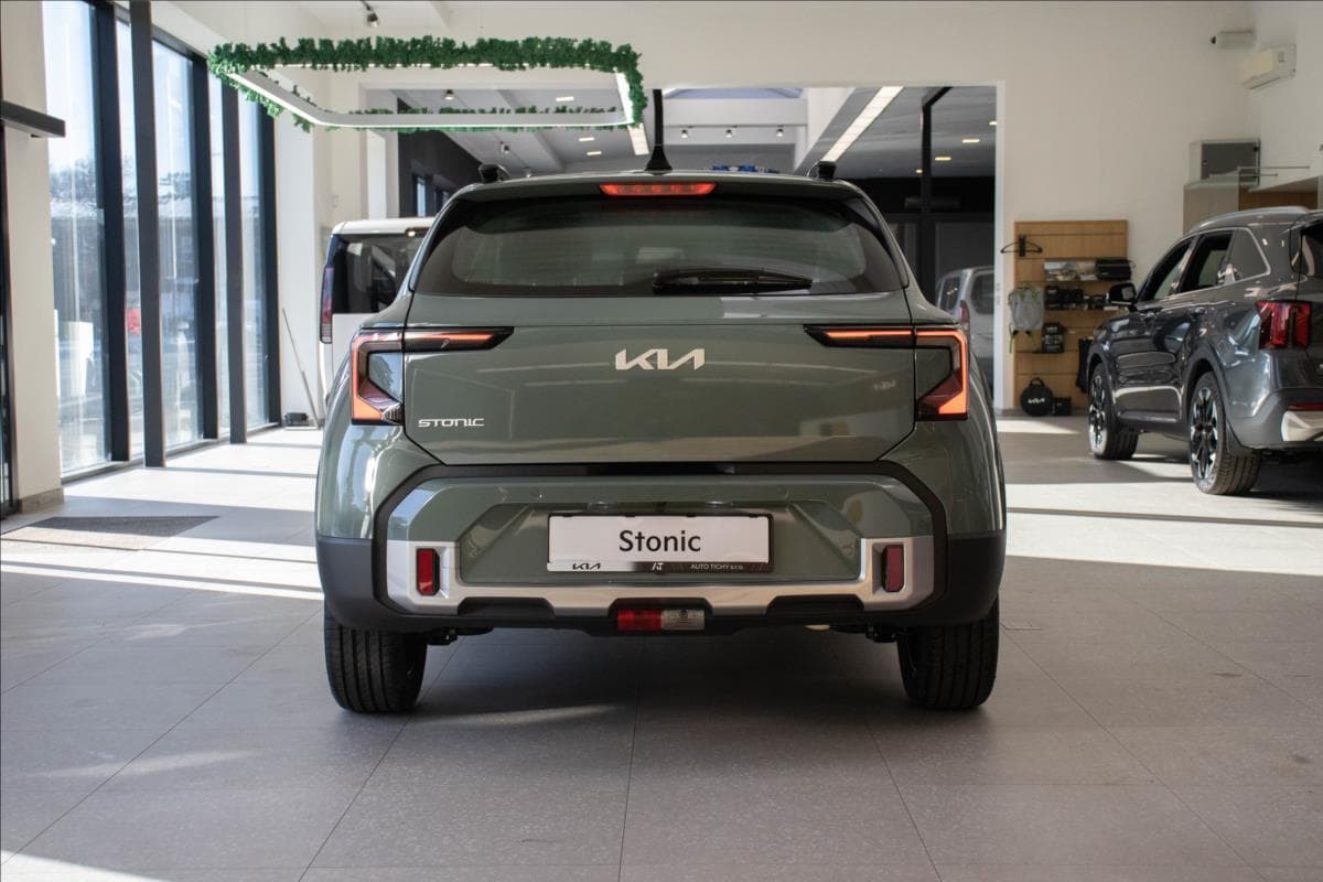 2026 Kia STONIC - 4