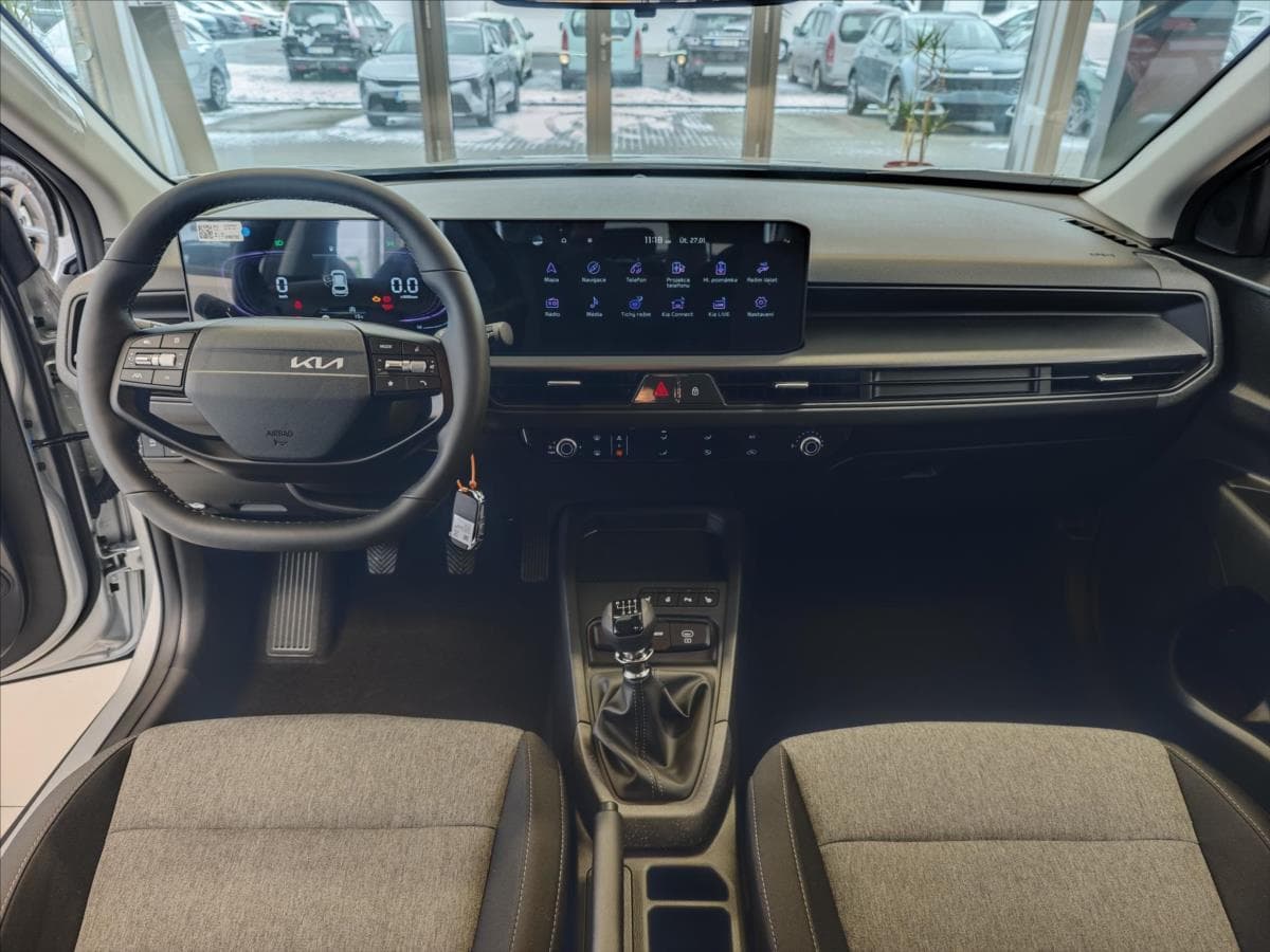 2025 Kia STONIC - 12