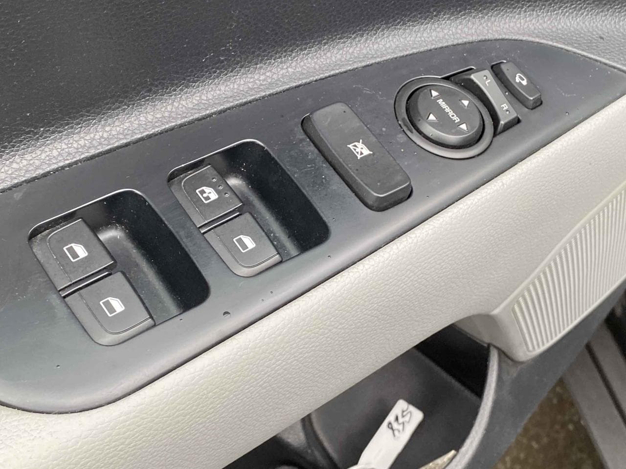 2019 Kia STONIC - 11