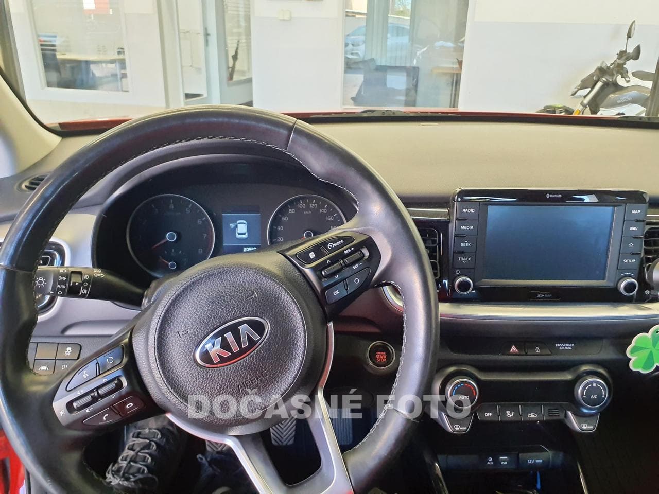2018 Kia STONIC - 3