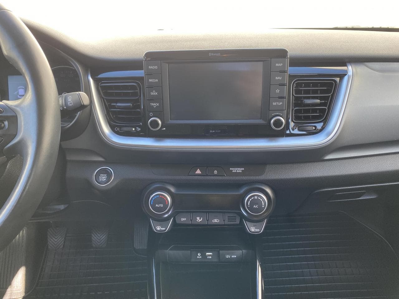 2018 Kia STONIC - 13