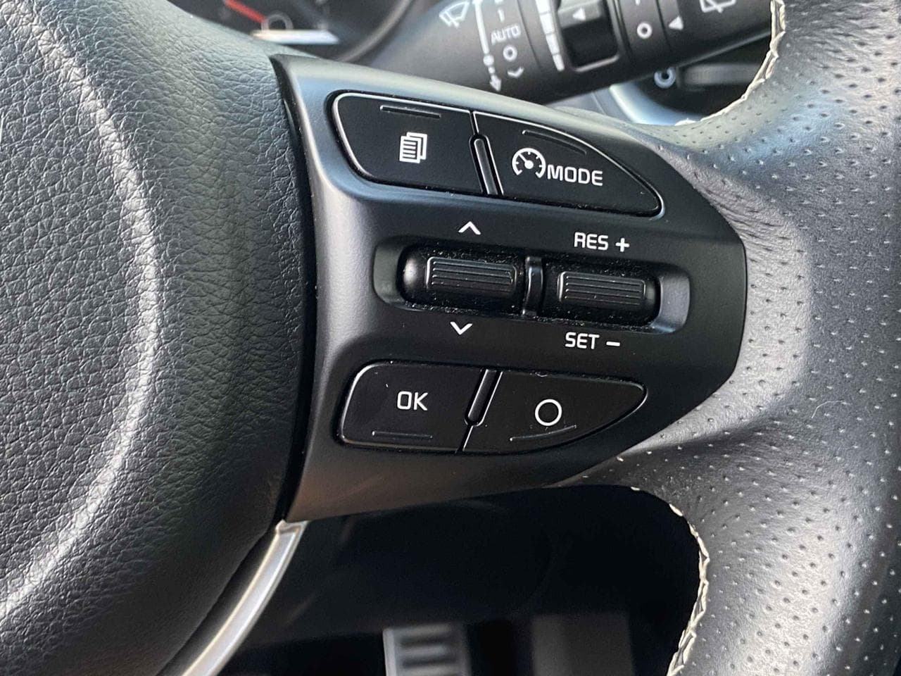 2020 Kia STONIC - 25