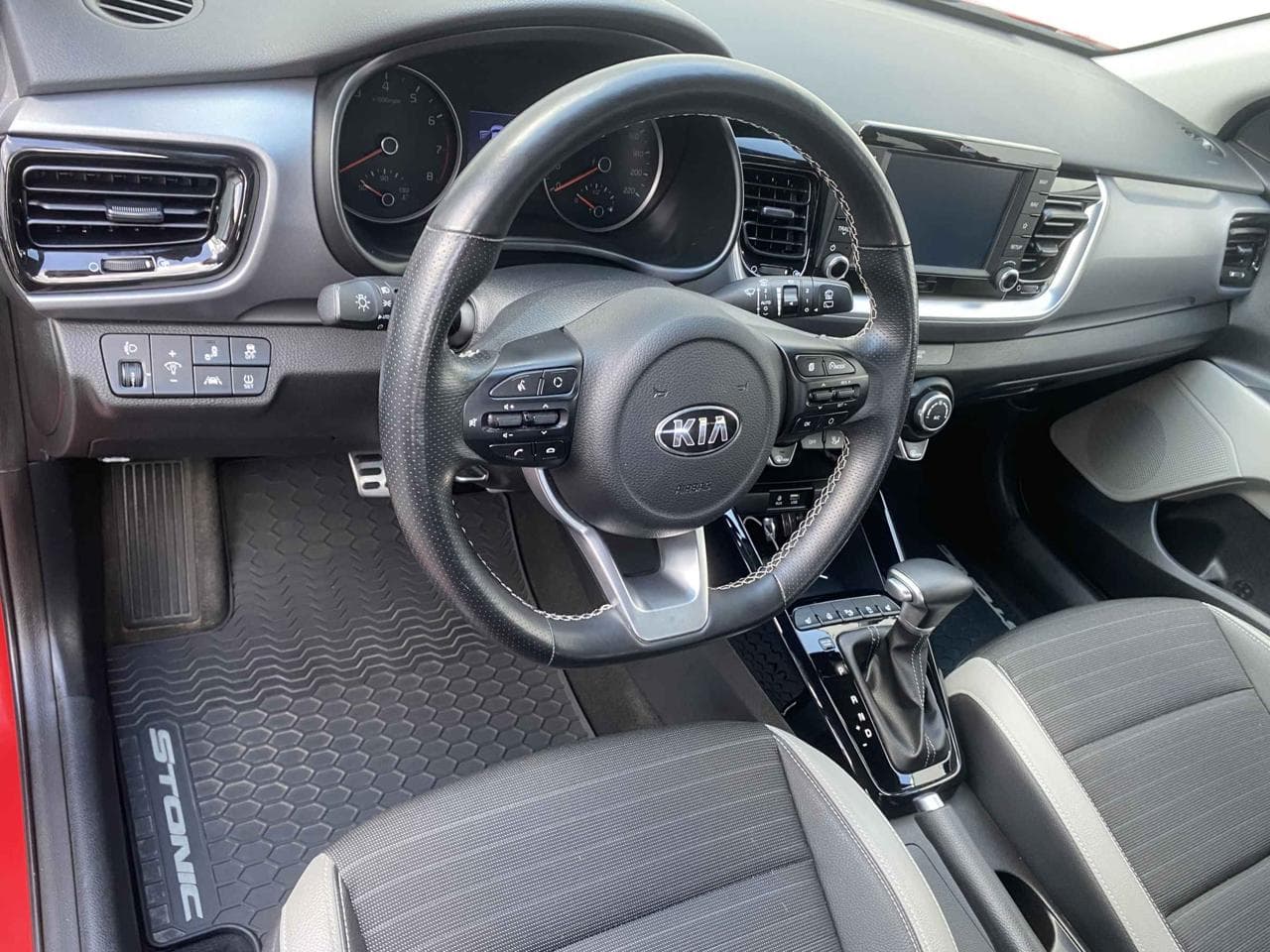 2020 Kia STONIC - 23