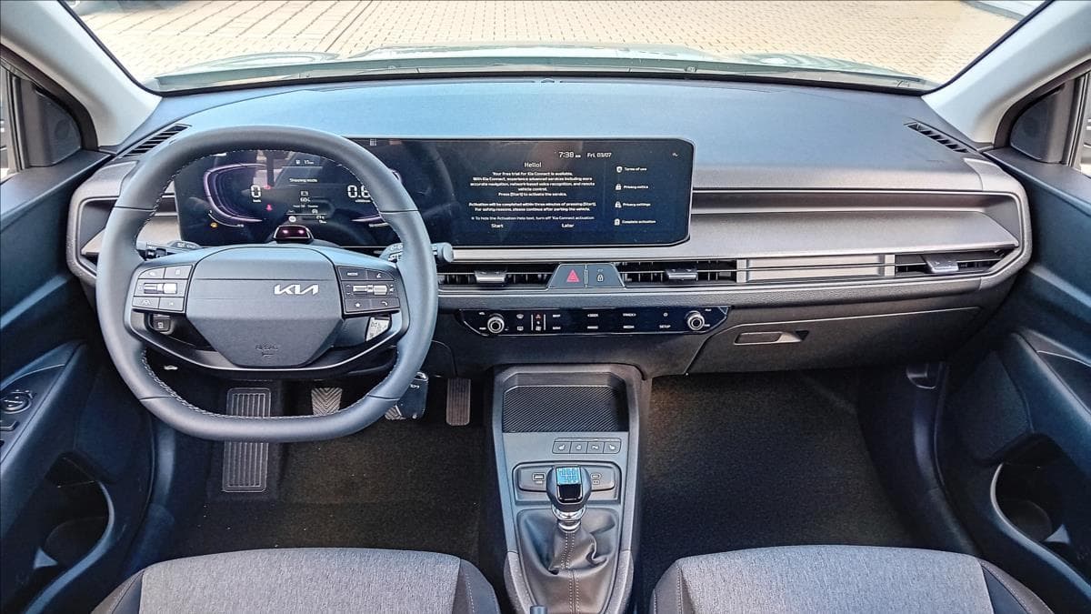 2025 Kia STONIC - 10