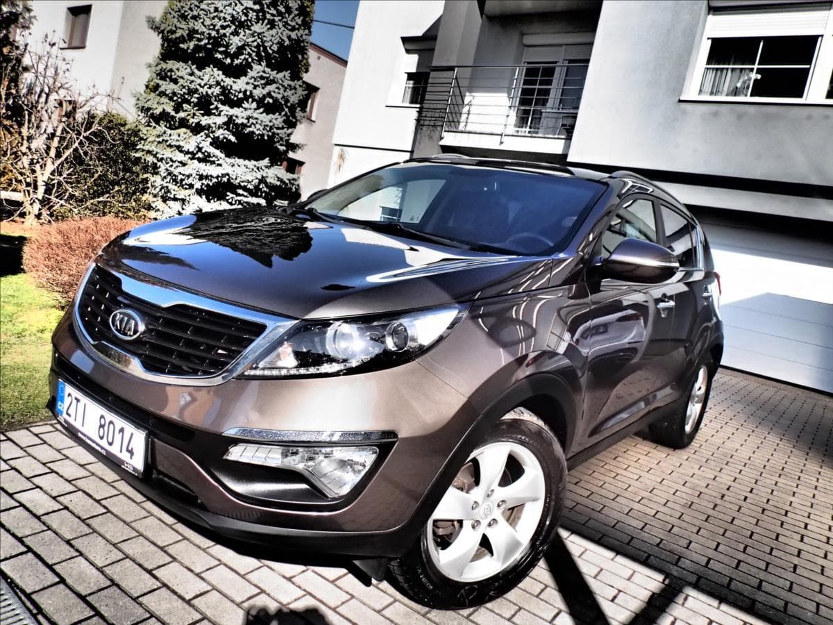Kia Sportage 1,7 CRDI, Klima, Tažné kombi
